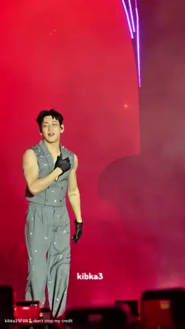 hit me up🥵🥵 #BamBam_Concert_HOMETOWN  #BamBamHOMETOWNConcertDay1 