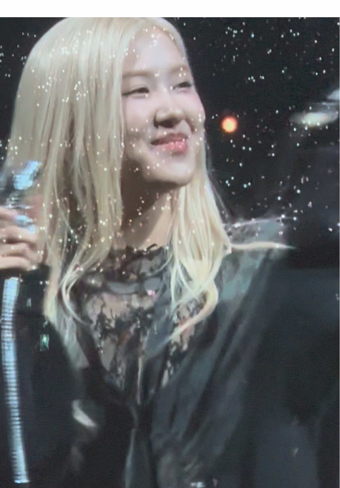 Don’t worry Rose’ Kami ng bahalang kumanta. #blackpink #blackpinkbulacan2025 #deadline_in_bulacan 