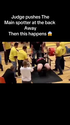 Judge moves the spotter to see the lift .600lb bench press attempt #gym #Fitness 