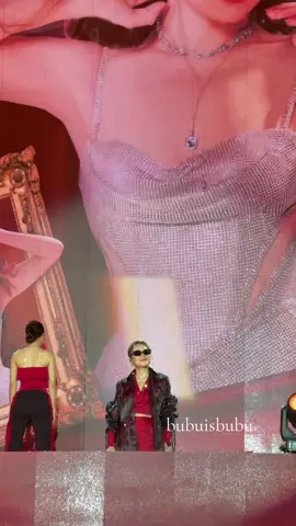 Chị Mỹ Tâm cực cháy tại show 20 năm Jollibee #MyTam #MYTAMLIVECONCERT2025 #mytamofficial #SeeTheLight #jollibee 