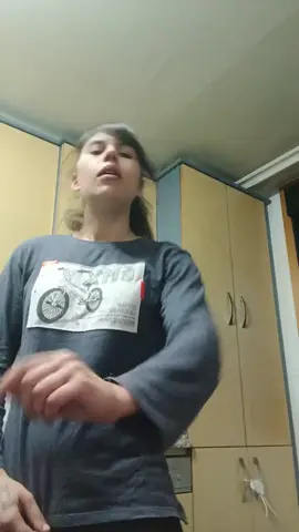 hubo un momento que me entró la risa xD #luispedr#esquimales #iglú #luis #humor 