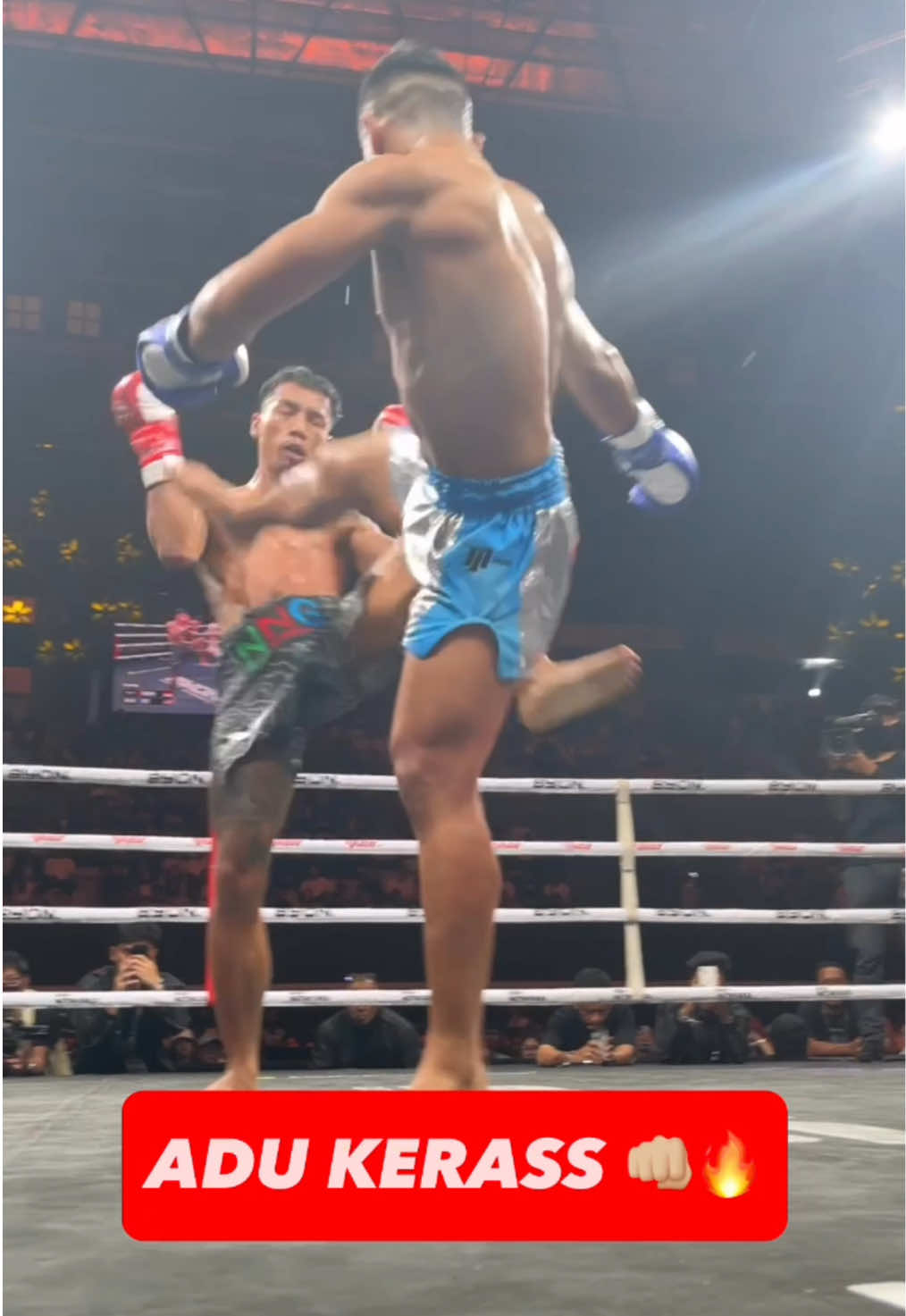 SAKSIKAN PERTARUNGAN FABIAN “ABOY” VS IZAT ZAKI HANYA DI BYON COMBAT SHOWBIZ 6 INDONESIA VS MALAYSIA 2 TANGGAL 22 NOVEMBER 2025 LIVE PAY-PER-VIEW HANYA DI VIDIO ‼️ #byoncombat #byoncombatshowbiz #byoncombatshowbiz6