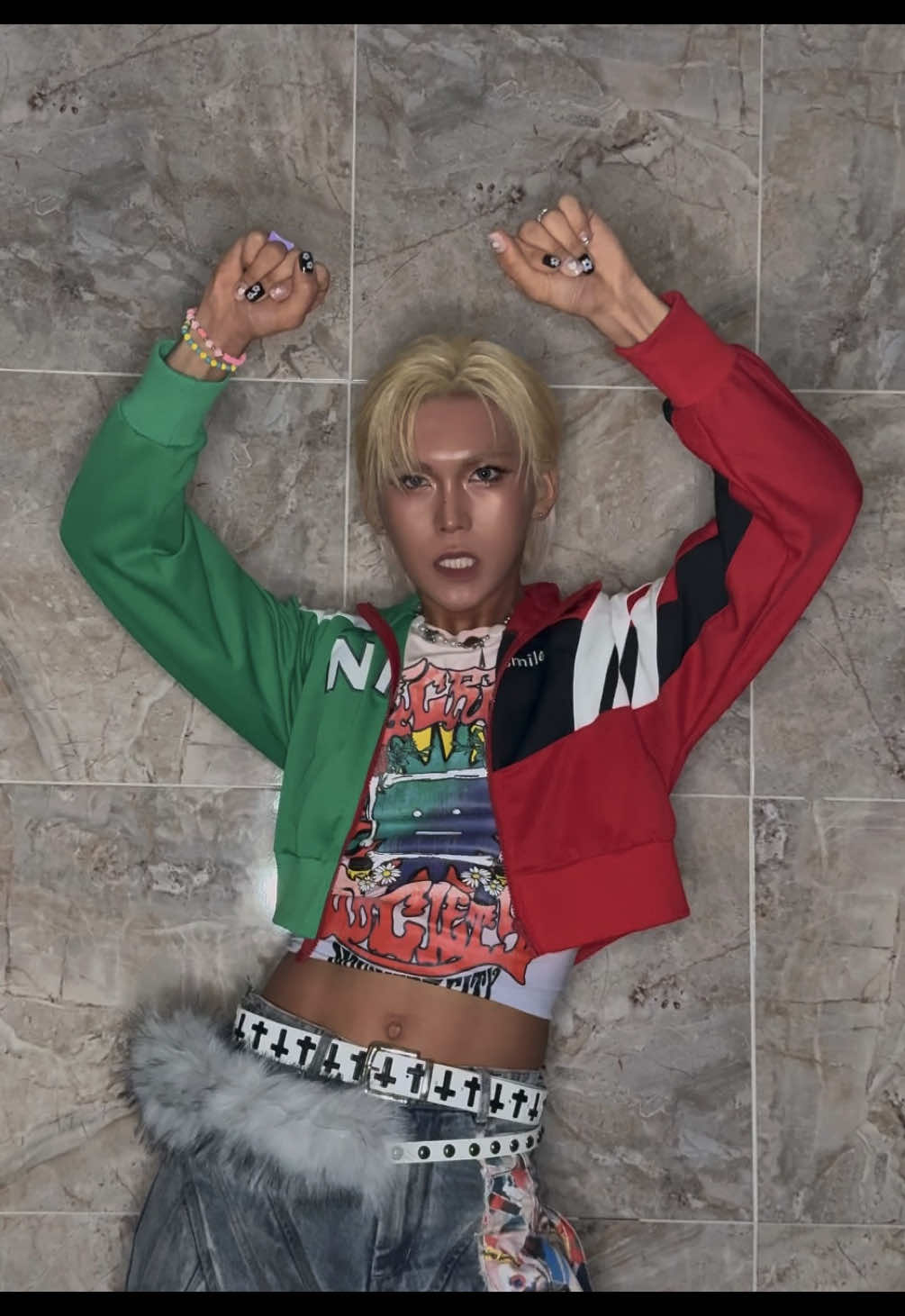 𝗛𝗬𝗨𝗡, 𝗙𝗥𝗘𝗘𝗭𝗘!  #XLOV #엑스러브 #HYUN #현