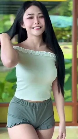 #แฟชั่นผู้หญิง #เสื้อผ้าแฟนชั่น 