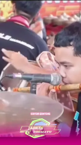 senok kakang pengen kesanding 🎵🔊 #Indramayuvirall #liriktarling🎵 #VoiceEffects #soundvirall #editormuda @mass.sendi18 