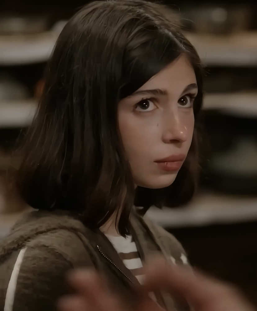 اوف من قوة الجمال 😩❤️‍🔥 #tasacakbudeniz #zeynepatılgan 