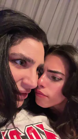 אז מה לשיר את זה בגריי? @No__fia 