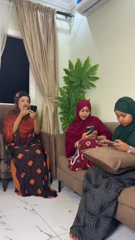 Hoyo 😂🥱@ABOOSTO #queensihaam #ramlahmed7 #axmed_ak2 #ritaasha 