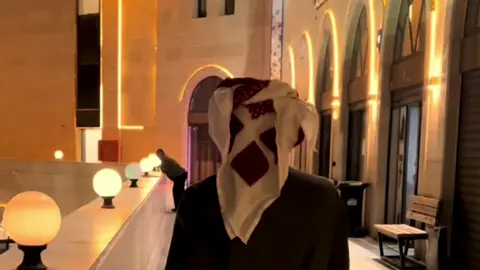 - ابعد عناآ العين ، 🥺💔 ُ . .   #foryou #محمد_ابو_شعر #تصميم_فيديوهات🎶🎤🎬 #المصمم_محمد_العاصي♥️👋🏻 #اكسبلورexplore❥🕊 