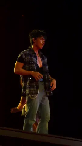 Ôi tôi chet ra day cho anh vừa lònggg 🤤🤤 dặm bùa gì vữ vị nè #HIEUTHUHAI #doitruongTran #GENFest #hieuthuhai2222 #GENFestEcosystem 