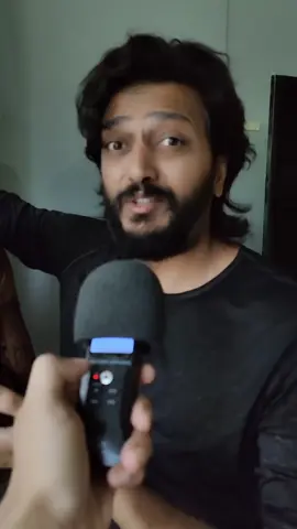 Biwi baat nahi kar rahi 🤣 don’t miss end #riteishdeshmukh #fyp #trending #entertainment #comedy 