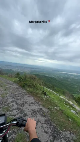 Islamabad ♥️🍀 . . . #foryoupage #nature #gilgitbaltistan #viral #mountains 