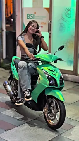 Hijau lagi nempel sama @Ownernya MOMOK #miohijau #mioproper #miosoul 