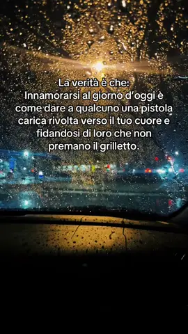È difficile trovare qualcuno che non prema quel grilletto.. #broken #sadquotes #heartbreak #sadvibes🥀 #story 