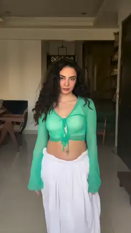 #creatorsearchinsights #viralreels #reels #support #kapilsharma #100k #unfreezemyaccount #fyp #tiktoker #foryoupage❤️❤️ #foryoupage❤️❤️ #fypシ゚viral🖤tiktok #goviral #1millionaudition #viral #meharbano 