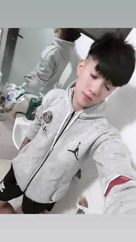 Những cánh hoa hồng🧊💗#xuhuongtiktok💗 #minhdat #docthan #xh #xhhhhhhhhhhhhhhhhhhhhhhh 