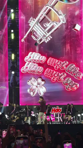 Nghe bao nhiu năm vẫn không chán 🫶🏻🫶🏻 #SOOBIN #Daydreams #tiktok #trending #haohaoconcert 