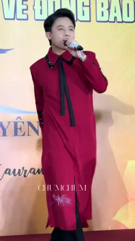 Henry Ngọc Thạch tại đêm nhạc Lan toả yêu thương hướng về đồng bào vùng lũ của trung tâm Bước Chân Hai Thế Hệ #chumchum #BiMatVbiz #buocchanhaithehe #buocchanhaithehebychumchum #henryngocthach 
