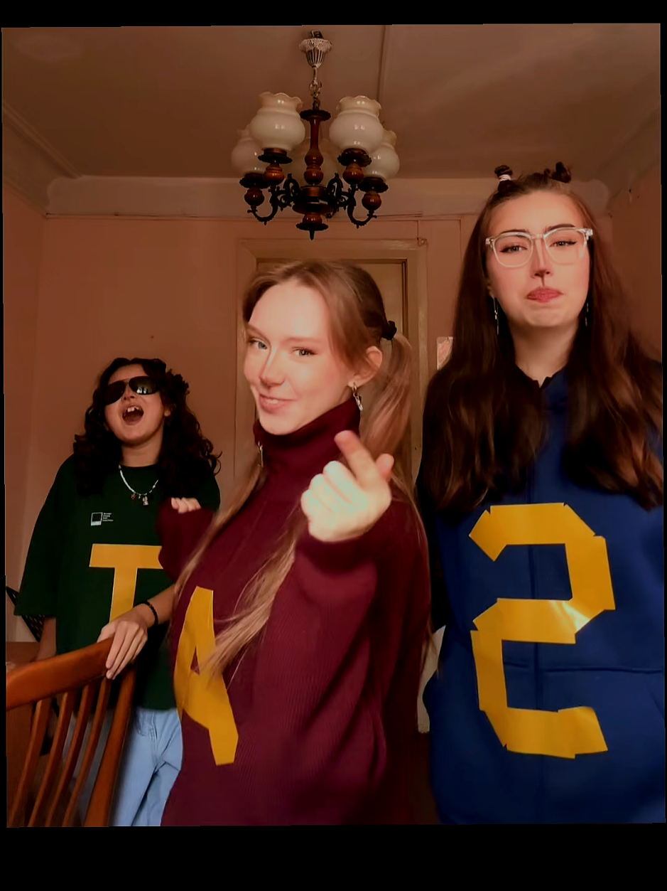 T.A.S 🐿🐿🐿 #alvinandthechipmunks #music #fyp #youspinmerightround #viral 