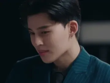 I’m so in love with theepeach they’re actually everything to me #meandtheeseries #ppnaravit #phuwintang #pondphuwin #fyp 