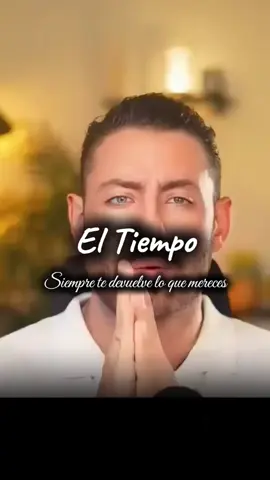 Aunque la vida se tarde… termina devolviéndote exactamente lo que necesitas para crecer. 💛 #FrasesVirales #JusticiaDivina #LeyDelRetorno #TodoLlega #FrasesMotivadoras 