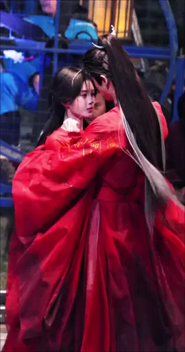 Cú sốc lúc nửa đêm 🔥🔥🔥 sau bao nhiêu lâu thì họ cũng có cảnh môi chạm môi rồi 😆 #cuctinhy #鞠婧祎 #truongvanlong #adai #laichien 