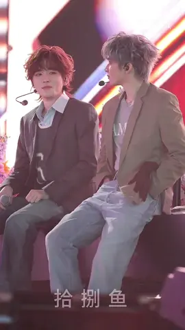 Nhìn nhau điii rồi ngạiiii  Cre:on vid #liuyaowen #songyaxuan #tnt_thời_đại_thiếu_niên_đoàn #vănhiên #wenxuan 