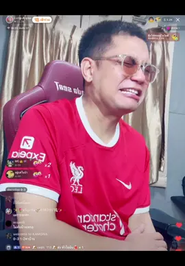 ไม่เป็นไรนะคับลุงเอแค่แพ้3-0ตอนนี้ก็ยังเป็ง จ่าฝูงแดนใต้อยู่นะอับดับตั้งที่1แต่1สองตัว55555 #ลุงเอ @Lung-A ลุงเอ 