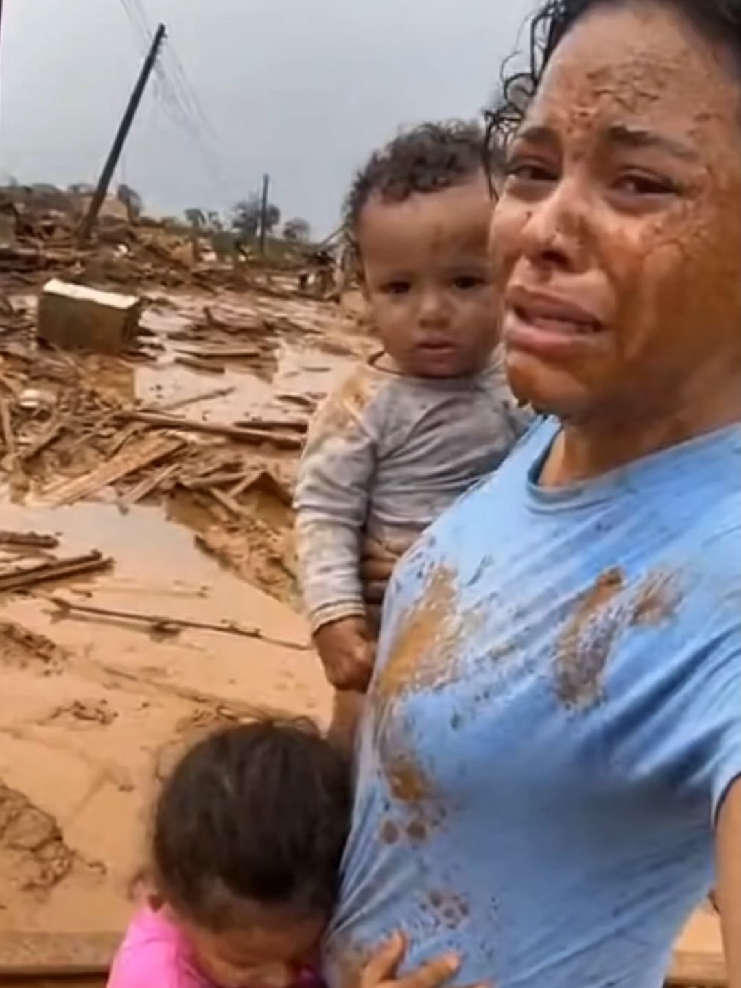 Tornado destruiu minha casa, me segue para me ajudar, por favor!!! #vidasimples #triste