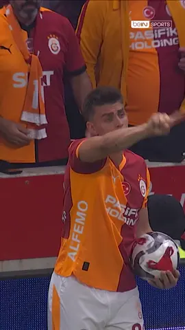 Barış Alper Yılmaz ve mauro İcardi'nin direkten dönen topları #galatasaray #genclerbirligi #barisalperyilmaz #icardi #fyp 