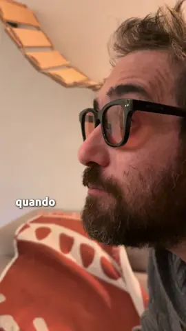 La famiglia che vive nel bosco, è il più grande atto di ribellione che oggi possa fare un essere umano per tentare di riprendersi la propria esistenza.