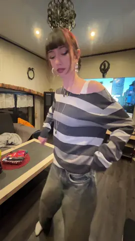 Personne n’aura la réf mais ça nous as fais rire      @#tomodachilife #tomotachigame @lana 