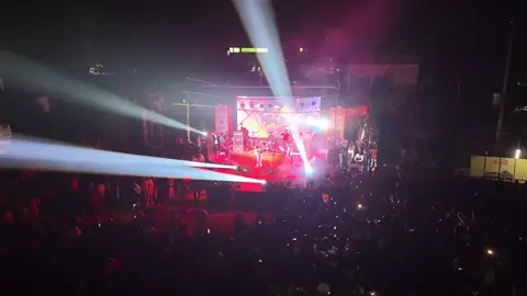 প্রধান অতিথি হিসেবে উপস্থিত ছিলেন টাঙ্গাইল-০১ (মধুপুর -ধনবাড়ী)  আসনে বিএনপি মনোনীত ধানের শীষের প্রার্থী আলহাজ্ব ফকির মাহবুব আনাম স্বপন।  ব্যান্ড  #ASHES 🤟#ধনবাড়ী 