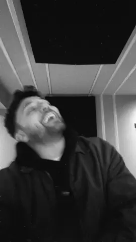 O zemer a je ? Parajsa mbi dhe? 🩶 E HËNË 