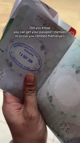 Trip of a lifetime 🥹🙏🏽 if you’re interested in climbing Kilimanjaro or K2 or Everest base camp and raising money for a cause you’re passionate about book on aidventures.co  #kilimanjaro #everestbasecamp #travel #fyp 