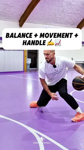 Balance & movement will make you elite with the ball 📈✍️
