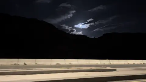 نور وجهك على من شاف منك القبول .. #تصوير #قمر #تصميمي 