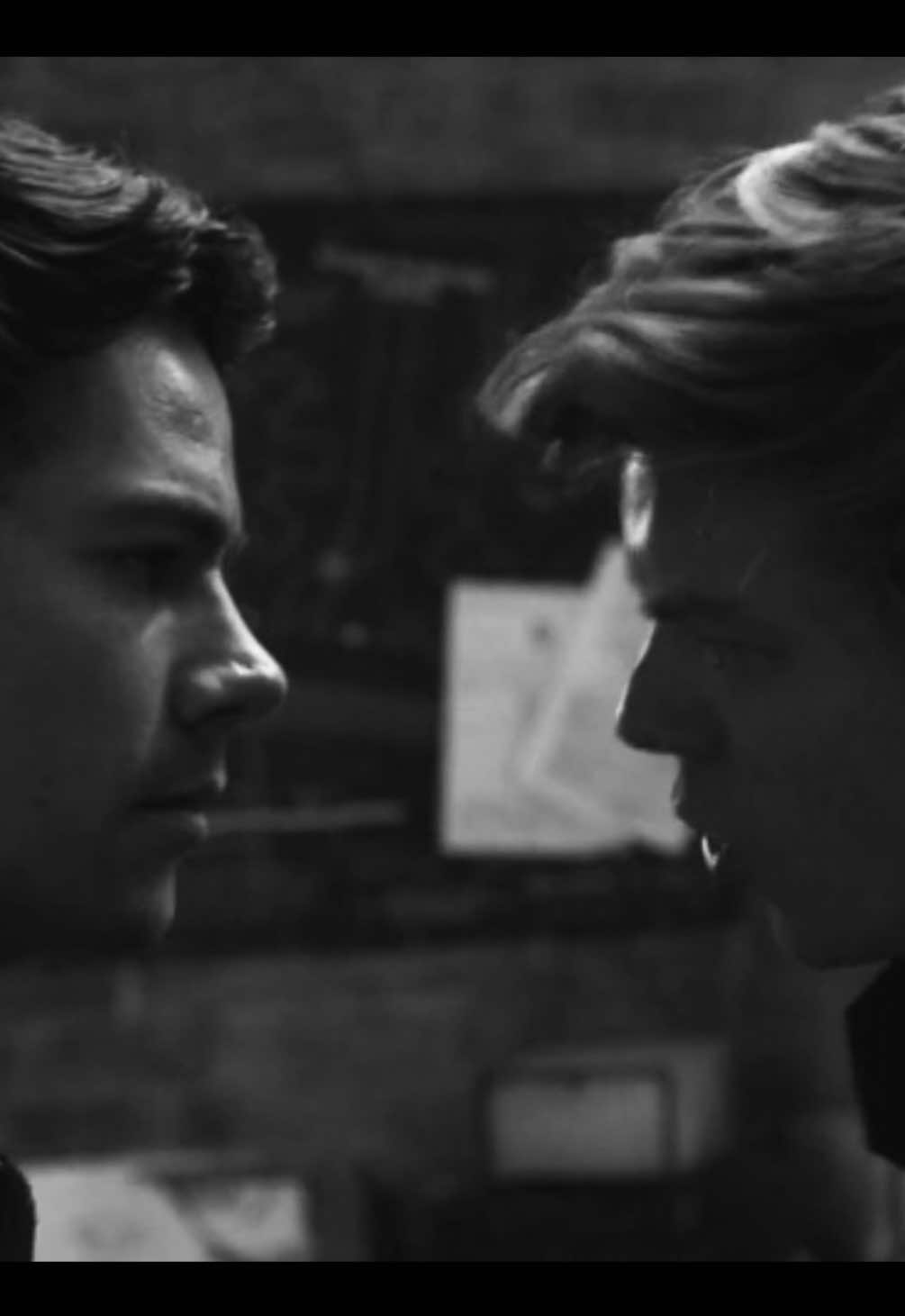 ( #newtmas ) pushing it down and praying to my day one doomed yaoi?? don’t mind if i do!! sorry about this chat i’ll post an edit of my wife as an apology soon #newtmasedit #themazerunner #pushingitdownandpraying #foryoupage   scp: bttmscp