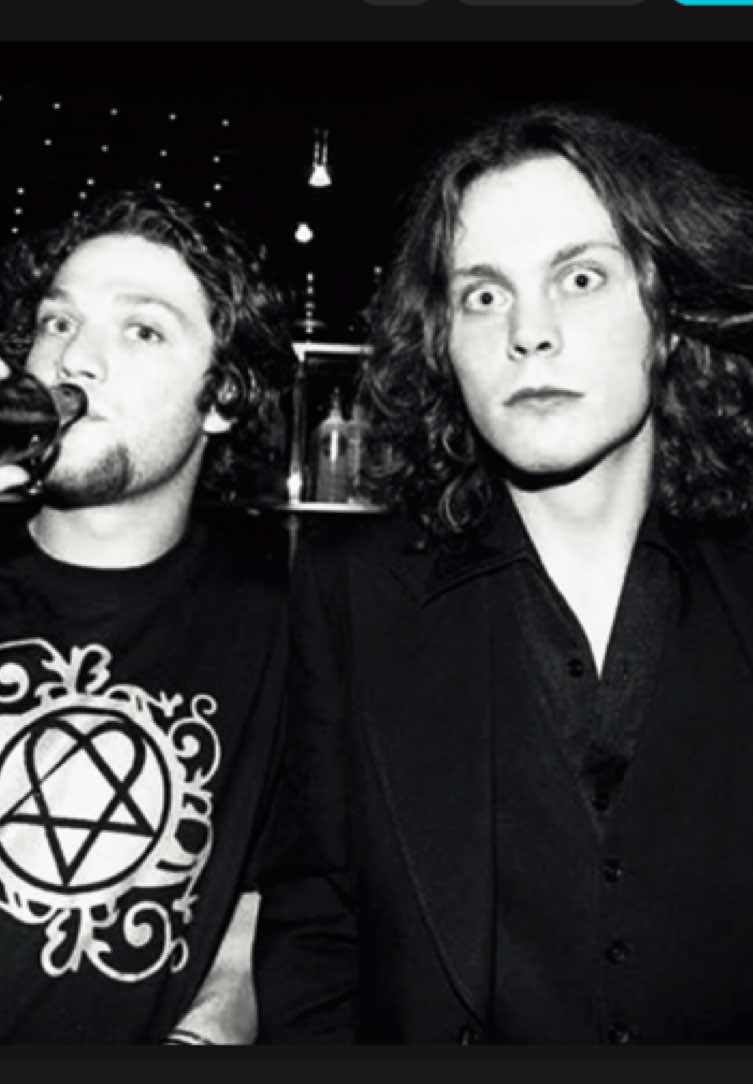 this is a joke || #bammargera #villevalo #heartagram #fyp #meowdance 