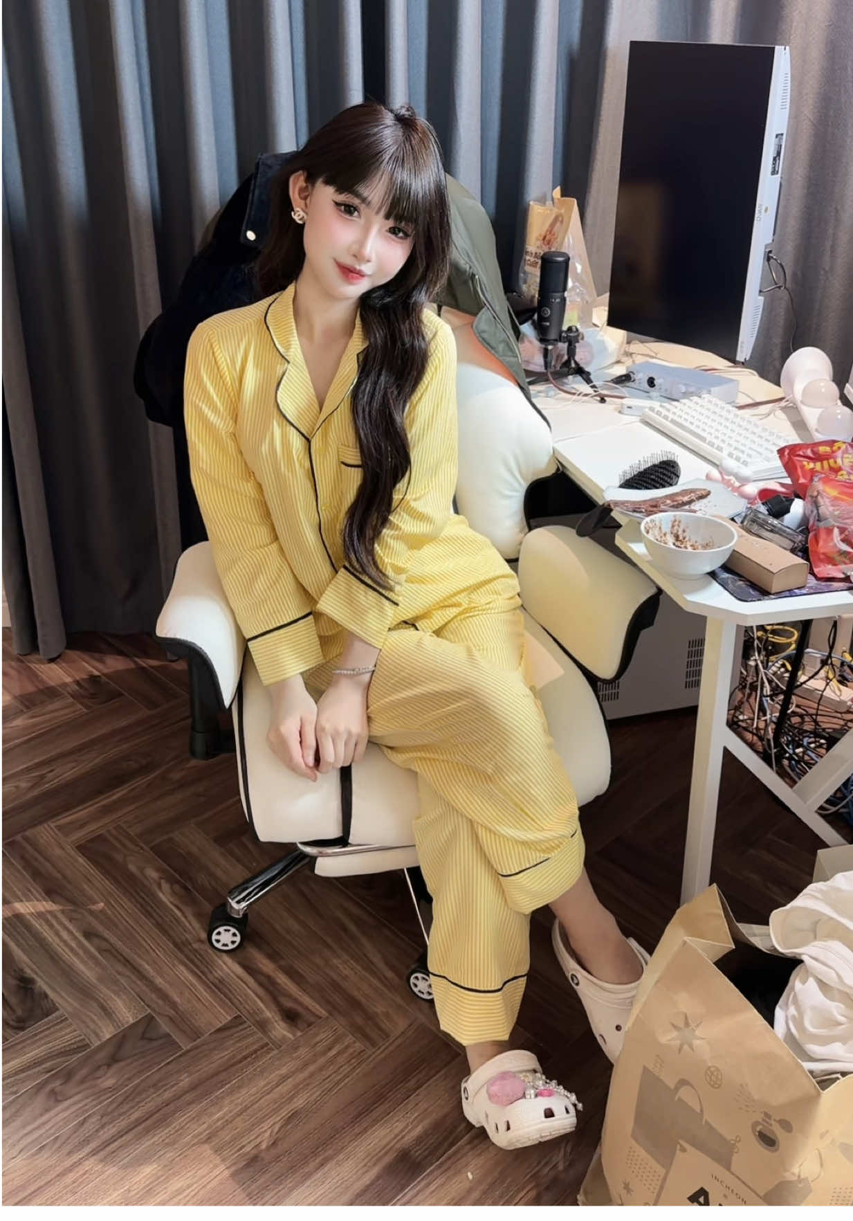 Trời ơi mua màu Vàng cho tui siêu sáng da😍😍 #xuhuong #thoitrangnu 