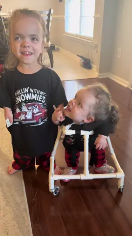 Have you seen Santa yet? #dadsoftiktok #family #short 