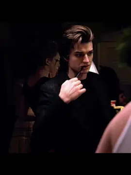 80s boyfriend                                                 #steveharrington #strangerthings#80s