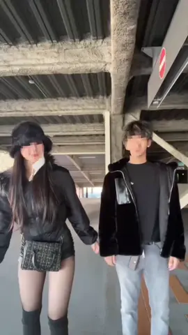 足上がりすぎ怖いけん。 #彼女 #香川 