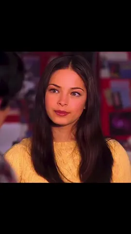 my favorite clips of lana lang smallville- should i start posting these kind of videos?? lmk!!💕 #smallville #lanalangedit #fyp #viral #xyzabc 