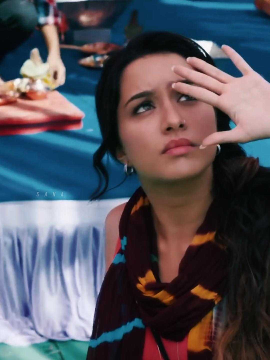 Banjaara… a song for the ones who loved too deeply 🖤 #banjaara #ekvillain #siddharthmalhotra #shraddhakapoor #sanas_vibez #bollywood #foryou #fyp