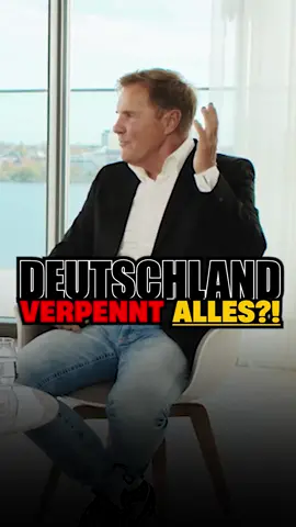 Wir haben es verpennt, Dubai boomt! (Dieter Bohlen) Erfahre am 26.11.2025 im exklusiven Webinar mit Dieter Bohlen, wie du dein Vermögen vor Enteignung schützt. Den Link findest du in der Bio. #gold #edelmetalle #Wirtschaft #Deutschland #politik