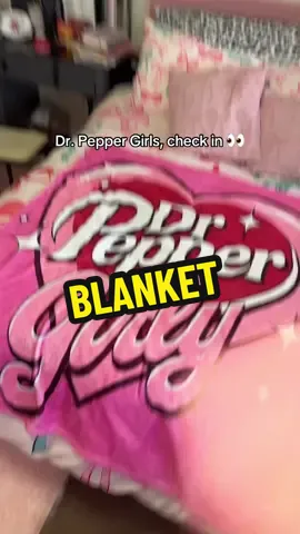Replying to @rulabtck Dr Pepper Blanket ✨💕 #drpepper #drpepperlover 