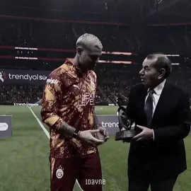 Oyuna girdi yine maçı çözdü seni çok seviyorum be kaptanım #mauroicardi #icardi #galatasaray #gol #idayne 