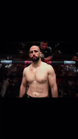 Volkan Oezdemir with the swift KO  #KO #volkanoezdemir #mma #foryoupage #UFC 