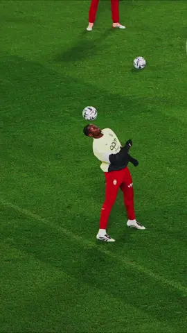 @Paul Labile Pogba à l’échauffement 🪄 #Pogba #Monaco #Football